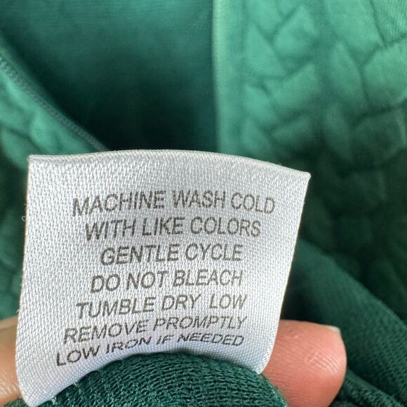 Liberty Lane Green Lightweight Full Zip Mock Neck Quilted Vest Pockets Size XL - Picture 7 of 8